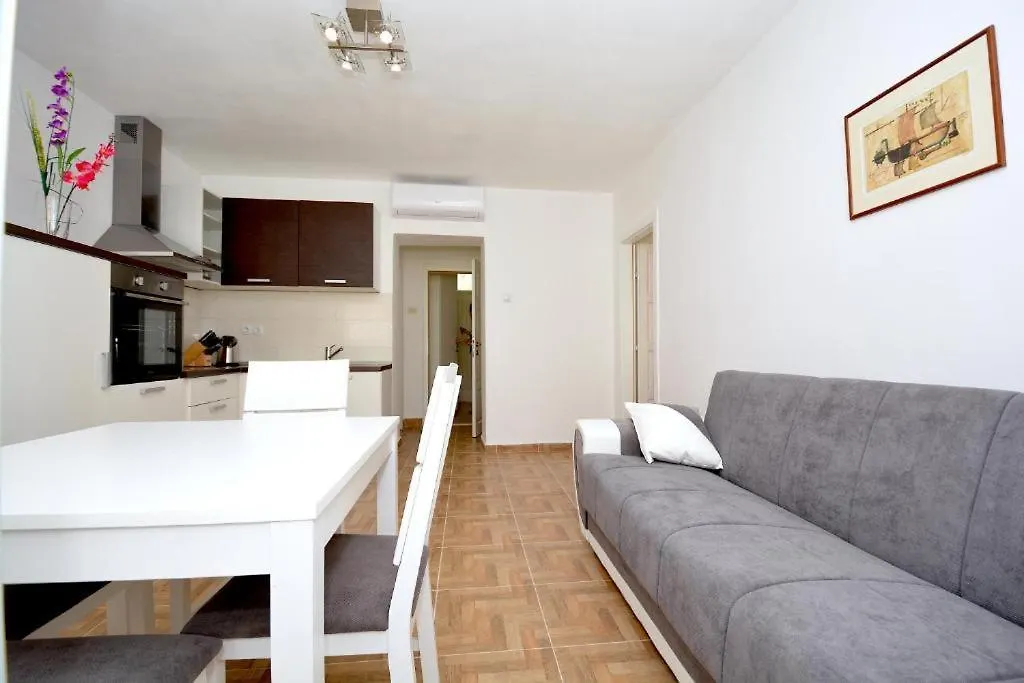 Twins Old Town Apartments Zadar 0*,
